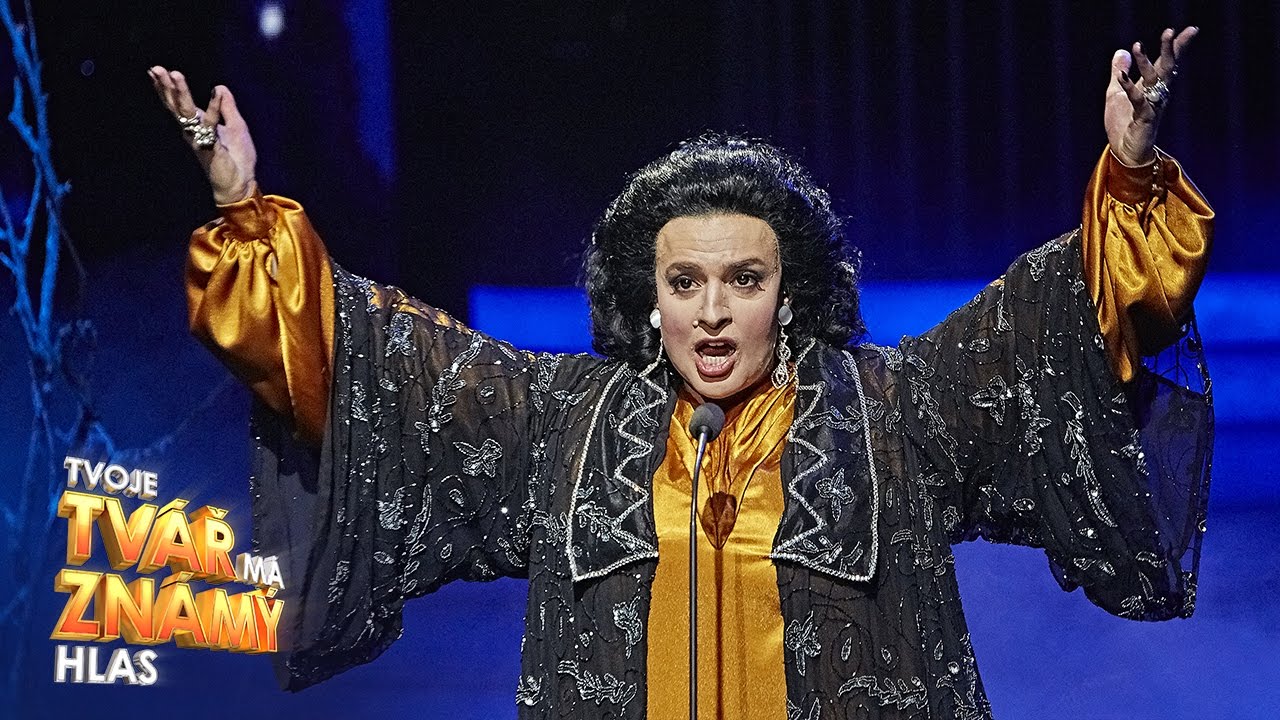 Jan Cina jako Monserat Caballe - 
