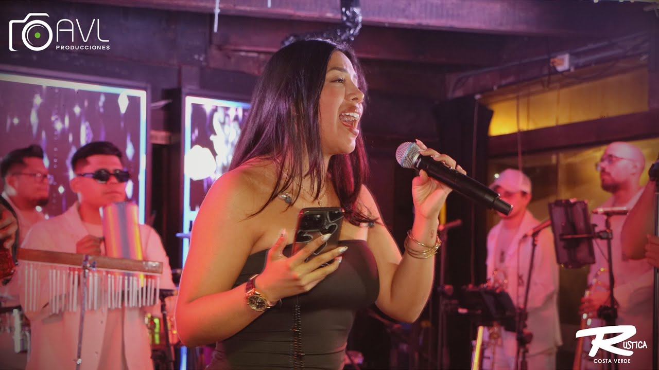 Tropicoqueta / Quiero Que Seas Mi Estrella / Mix Monchy y Alexandra - Kate Candela en Rustica