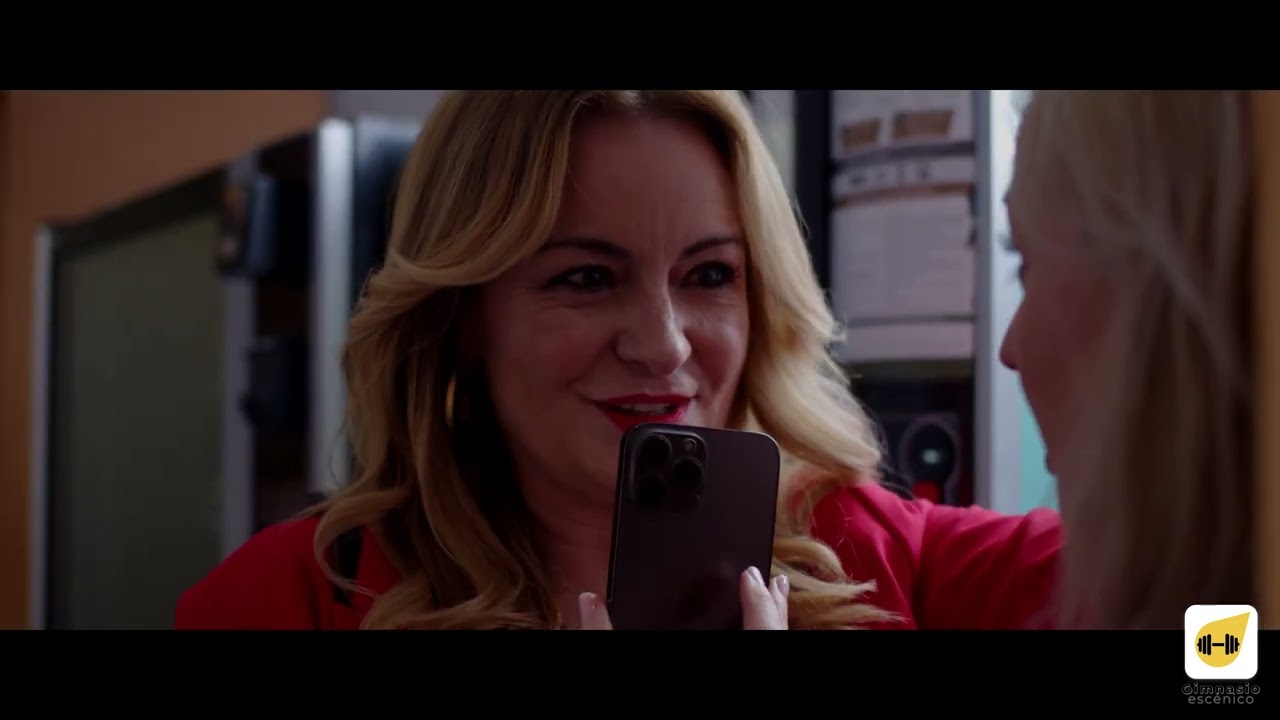 Dulce Caf&eacute; - Escena ORIGINAL rodada en Gimnasio Esc&eacute;nico con Fina Mayo y Patricia Defran