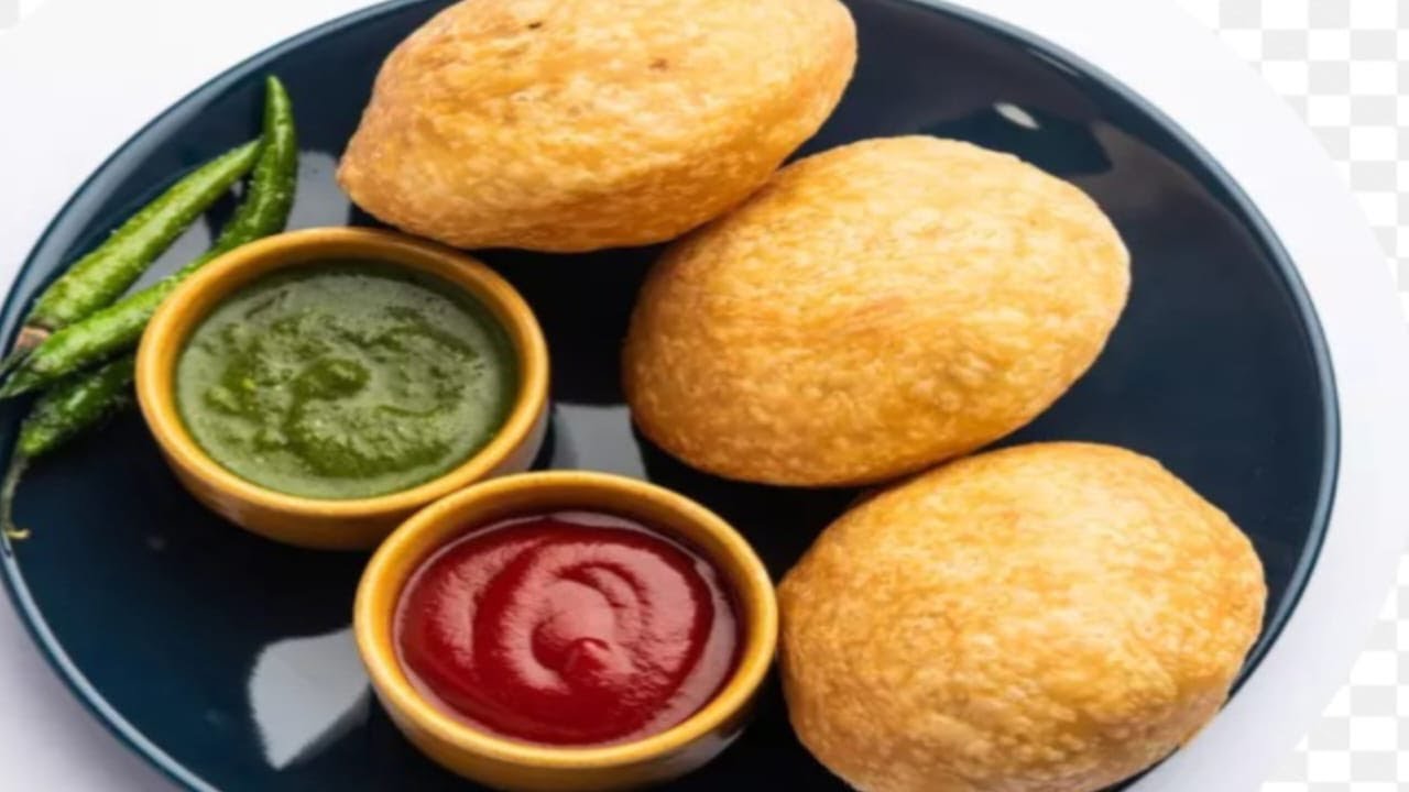 मूंग दाल कचौरी - Moongdal Kachori Recipe | Moong Dal ki Khasta Kachori Ragini Home Made