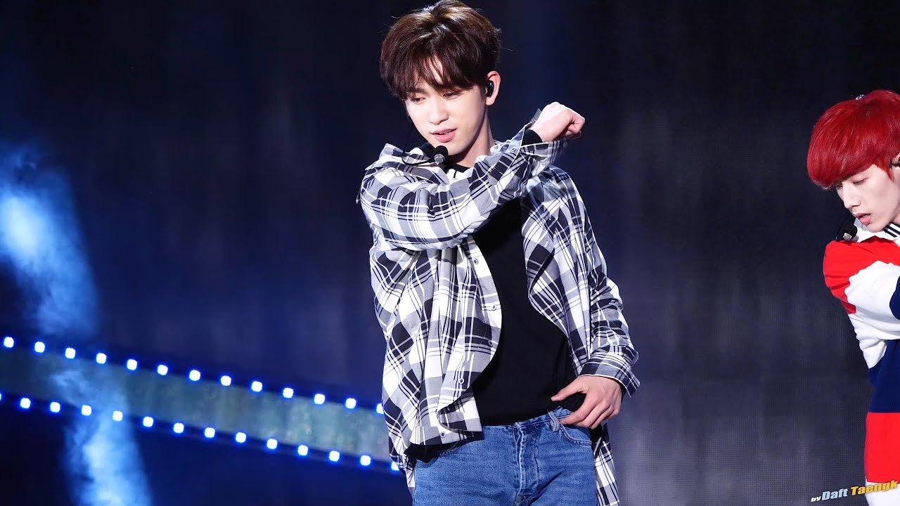 171028 평창 뮤직페스타 - 진영(GOT7) 'Never Ever' 4K 60P 직캠 by DaftTaengk