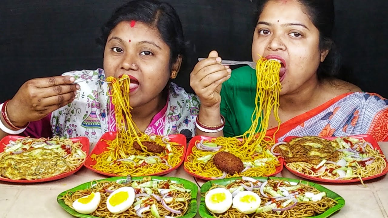 EGG CHOWMEIN CHICKEN CUTLET HAKKA NOODLES EATING CHALLENGE // EATING CHALLENGE // food family & more