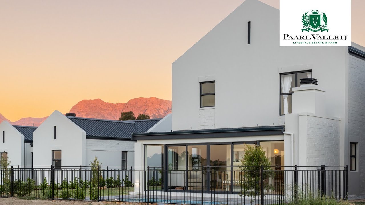 Paarl Valleij Lifestyle Estate & Farm | Four-Bedroom Bespoke Home | 42629