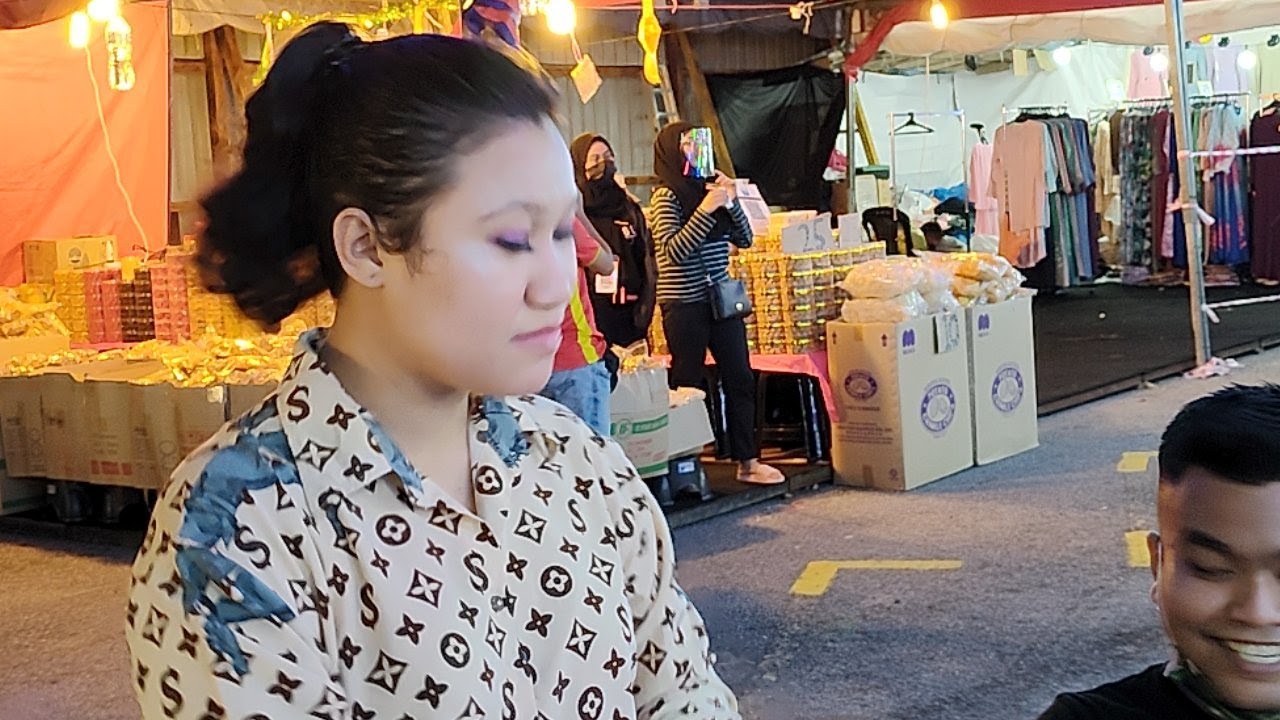 Live Nurul Buskers Di Jalan Tar