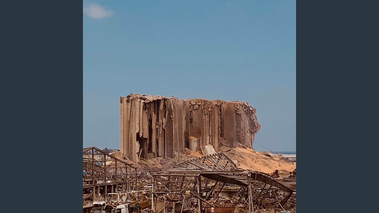 The Delightful Sights and Sounds of a Decaying Nation
