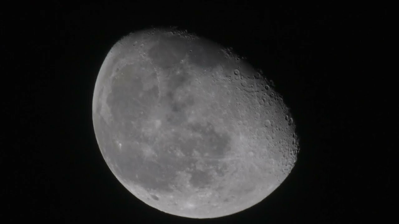 Moon 4k60 2200mm (RF 800 F11 + EOS R7)