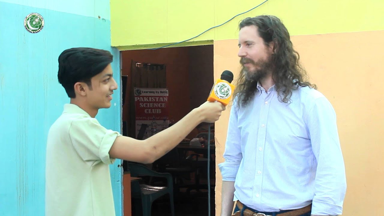 Asa Calow views about Pakistan Science club.