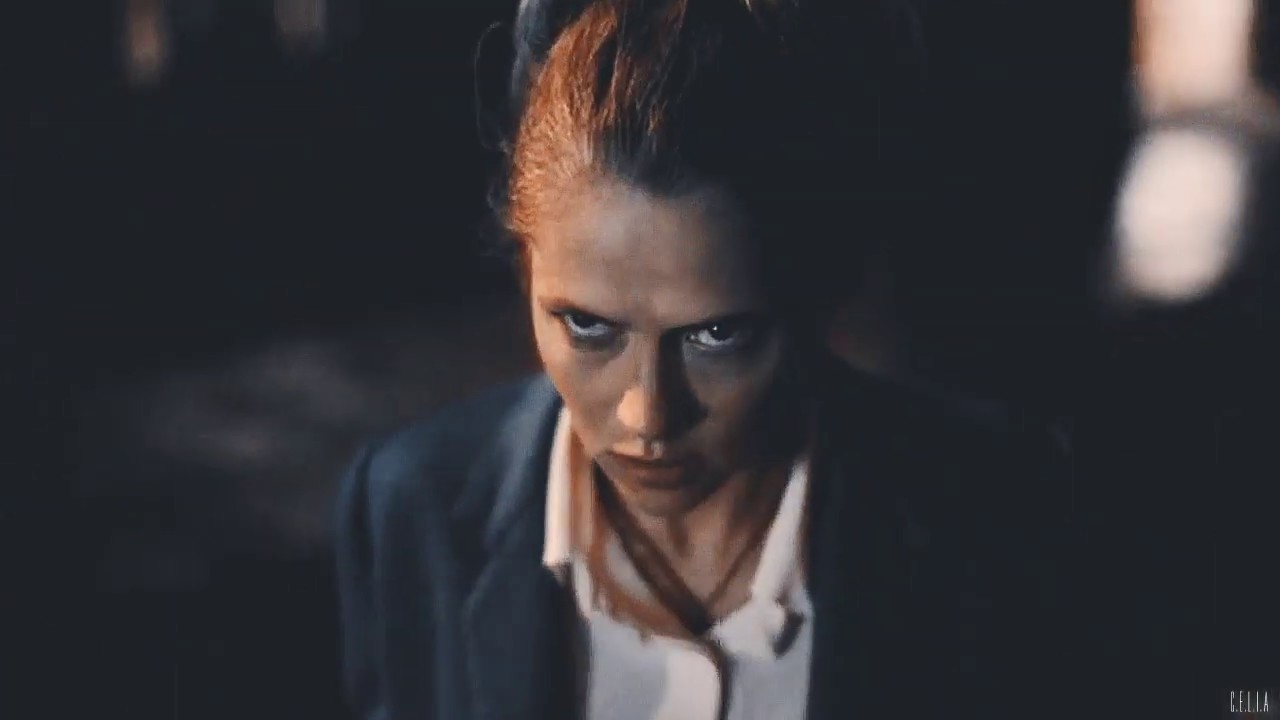A discovery of witches || Everybody wants to rule the world
