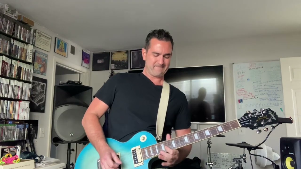 Johnny Bernard - You Could be Mine (GNR lead guitar cover)