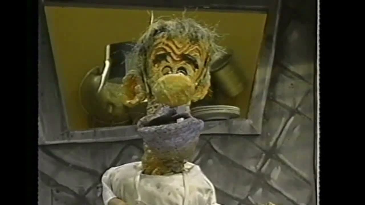Twisted Puppet Theatre / Ask Shorty about Health Care