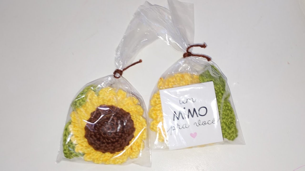 Vem conferir esse passo a passo! Chaveiro de girassol 🌻🌞#crochet #chaveirinho #videoaula #lembrança 