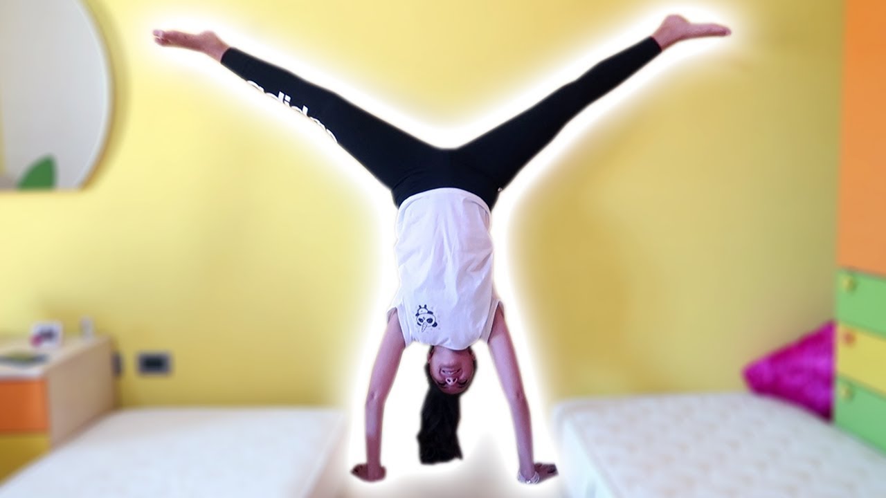 PROVA A FARE ACROBAZIE
