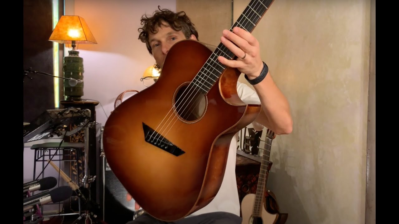 Loef OM/D Fanfret Acoustic Guitar