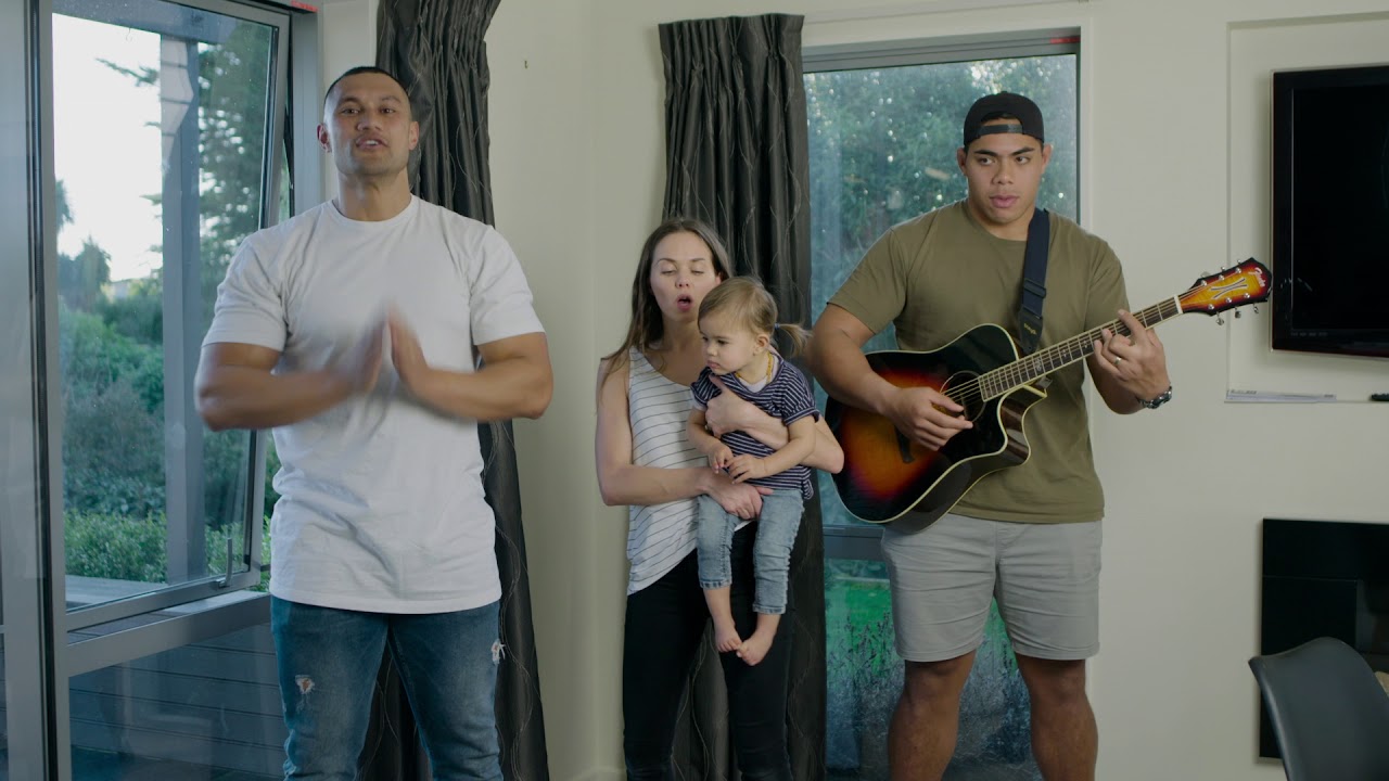 Ulu, Tauau, Tulivae, Tama’ivae (Head, Shoulders, Knees & Toes)