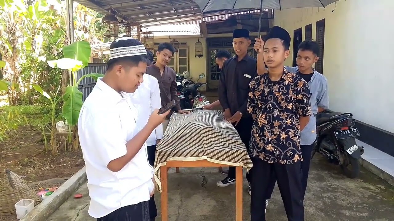 || VIDIO MENGURUS JENAZAH || KELOMPOK 1 XII TKR 3| SMK NEGERI NUSAWUNGU 