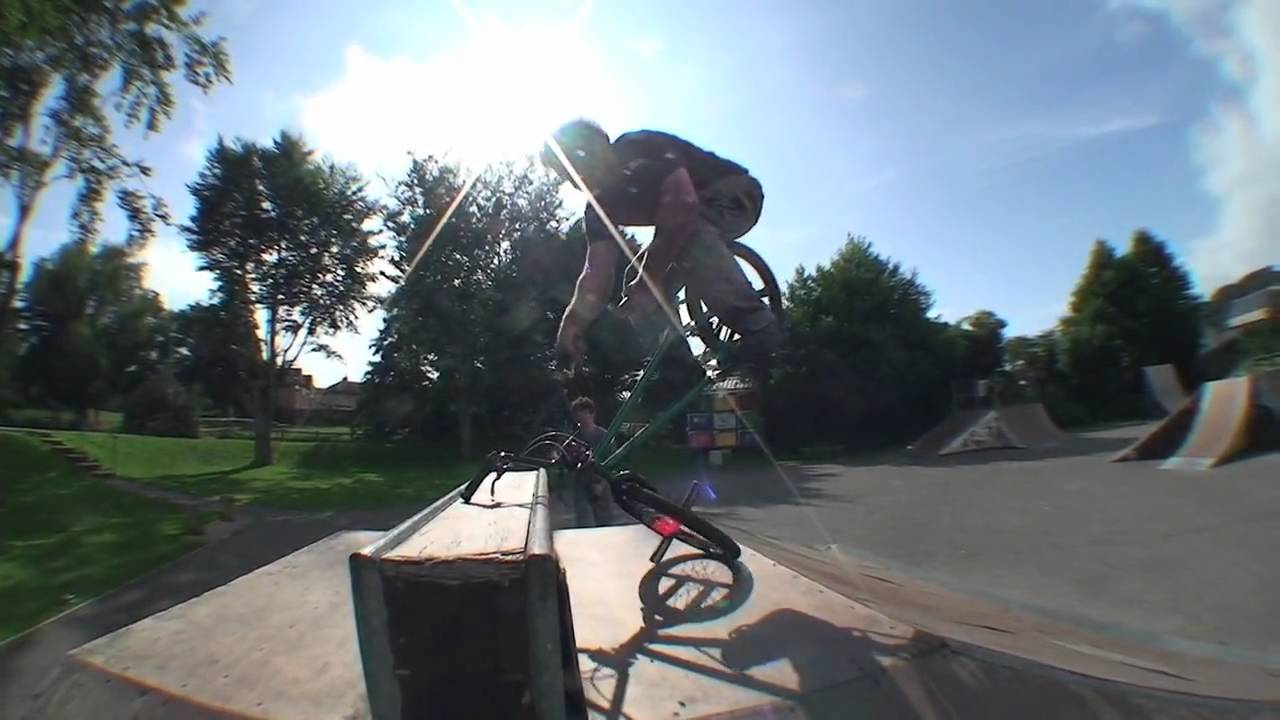Rob Ridge 2009 Standard Bykes web vid'