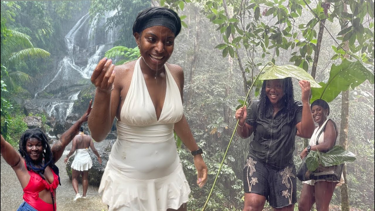 Rain!!!!! || Had To Pick Up Everything and Run (flash flood) with guest || st.lucia 🇱🇨