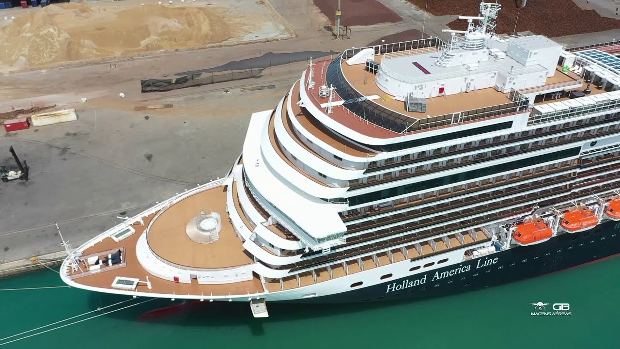 Cruzeiro Holandês Atraca no Porto do Mucuripe em Fortaleza Pedir Socorro