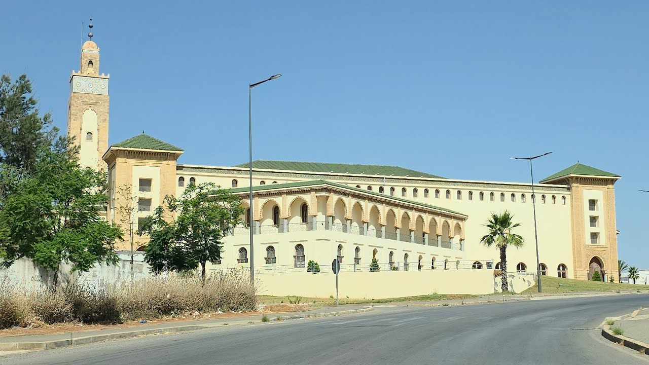 مباشرة من مدينة عين العودة الطريق المختصر لشاطى واد ايكم مرورا بالفردوس وسيدي يحيى ومدينة تامسنا 😍👏