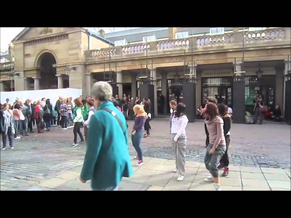 Flash Mob Class October 2011 - Pineapple Studios