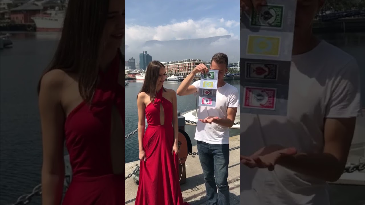 Double tap the red deck to see what happens😯 #southafrica #girl #magic #magician #trick @tiktok