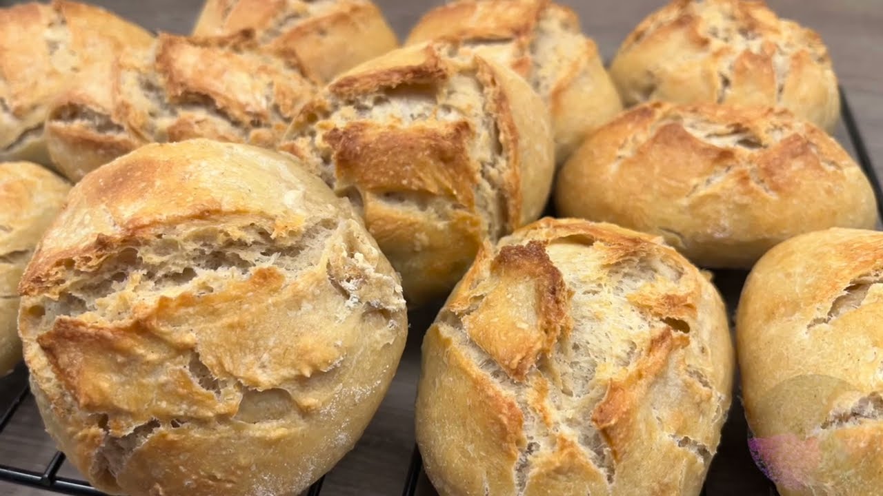 Bread Rolls with Yogurt and Oatmeal Recipe