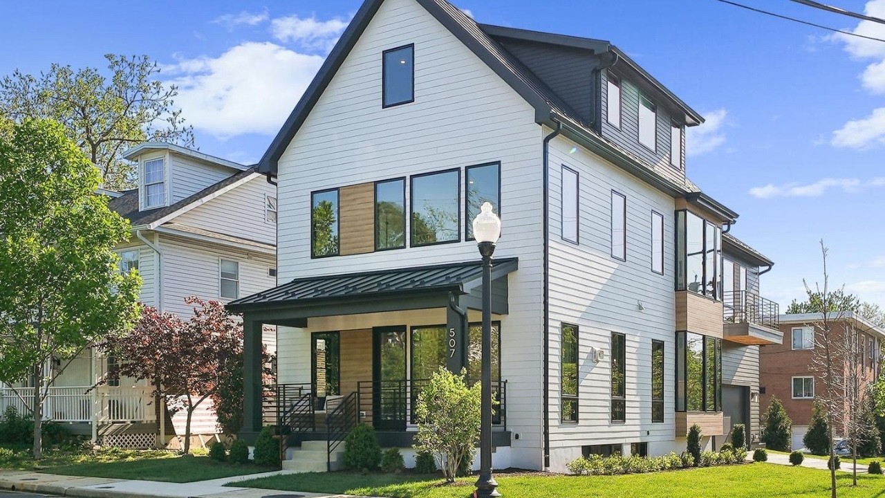 TOUR INSIDE A GORGEOUS CUSTOM HOME IN ARLINGTON VA!