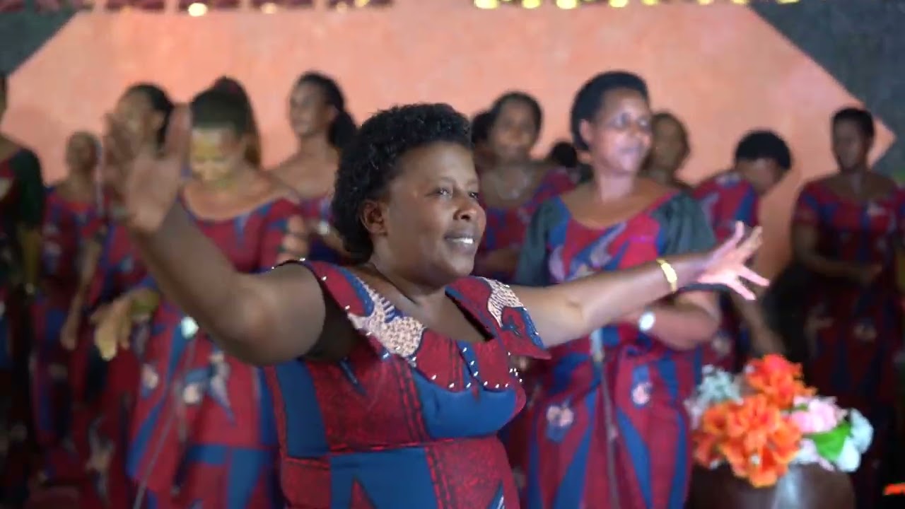 MBEGA IJURU DUHARANIRA RYUZUYEMO ABANESHEJE SONG BY #EBEZERICHOIR #NEWJERUSALEM RSZ #KANDLY#SUBSCRIB