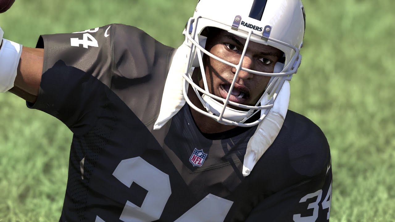 BO JACKSON THROWS TOUCHDOWN PASS! COOPER GOES OVER 300 YARDS! Madden 16 Ultimate Team Gameplay