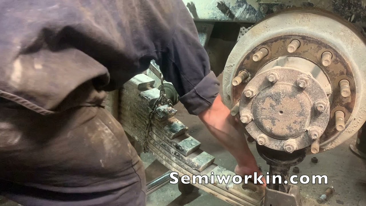 Mack Dump Truck | Heavy Duty | Truck Repair | Rear Camelback Spring