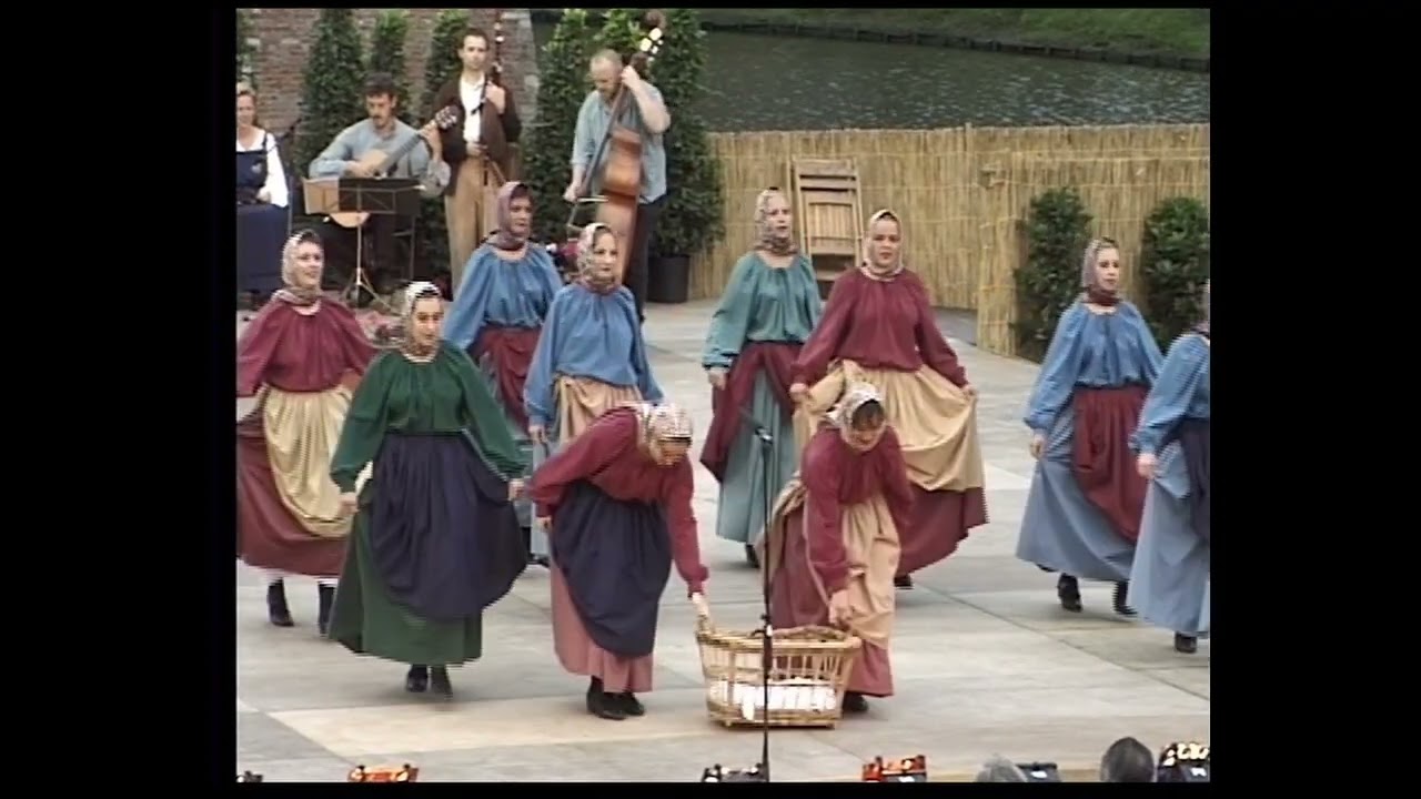Folklore Ensemble Gelmel Schoten  - 2001