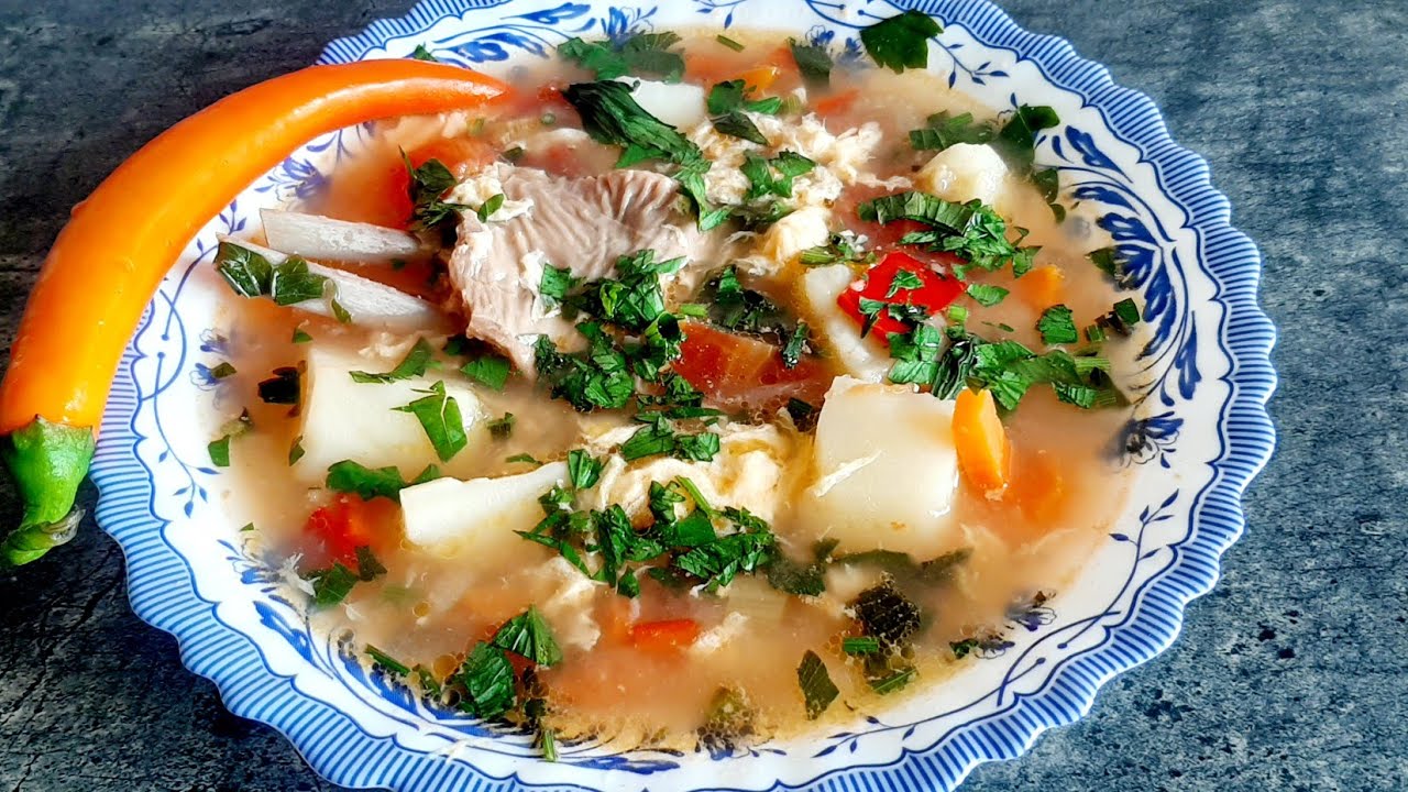 Ciorbă (Borș) țărănescă cu coaste de ied/Traditional Soup with goat ribs