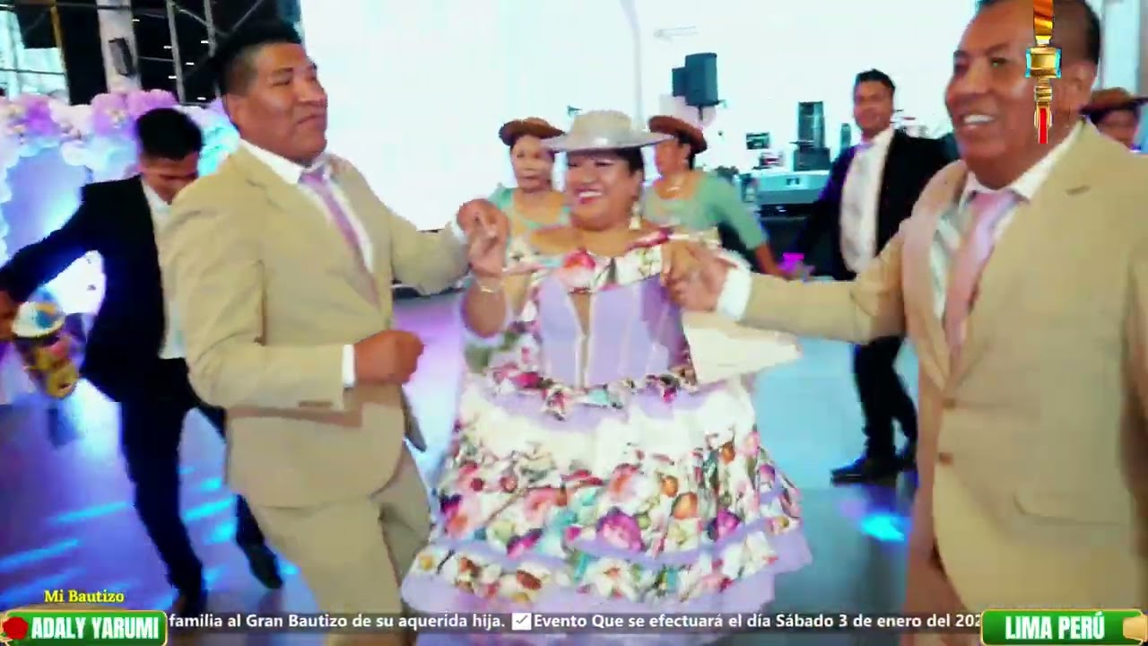 Cumplimiento de los PADRINOS Kettlyn MQ Victor Raul MH a su ahijada ADALY YARUMI 