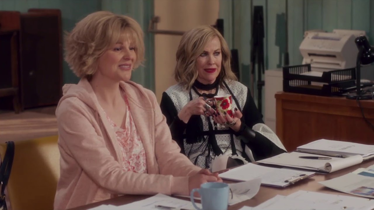 A Little Bit Alexis - Schitt's Creek S5