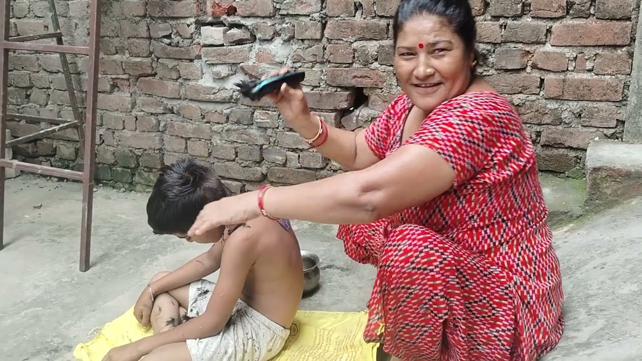 #हेयर कटिंग करते हुए# शौर्य की मामी जी 🤣🤣#long video