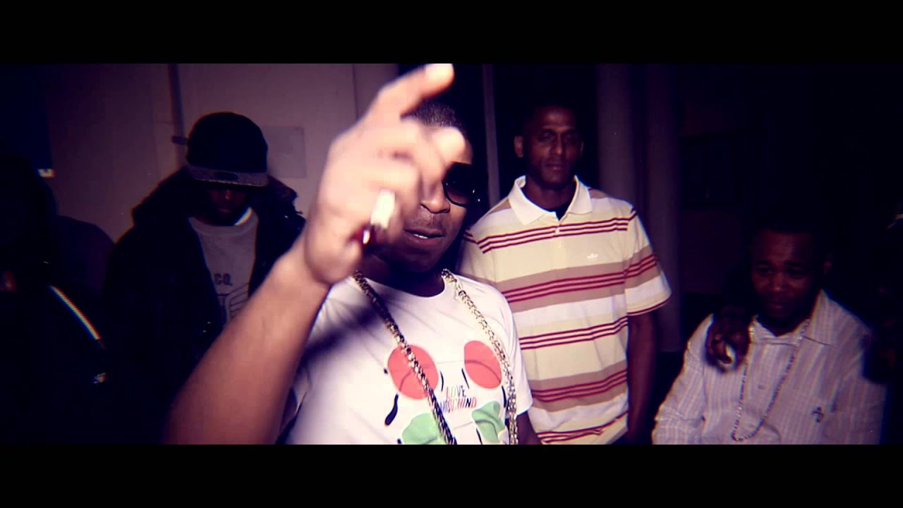 DVS Ft Squeeks - Couldn't Stop / Can't Go Back (Music Video)