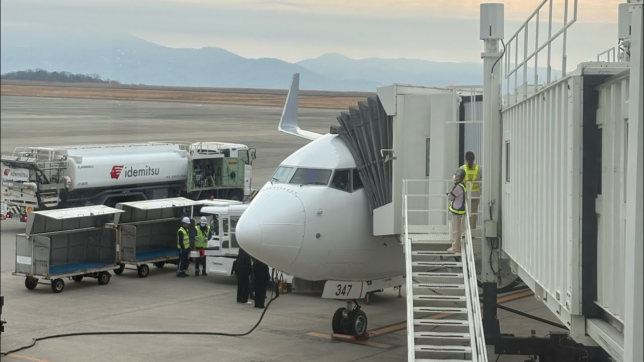 🍑岡山桃太郎空港到着🍑JAL231便　羽田空港（HND）-岡山桃太郎空港（OKJ）