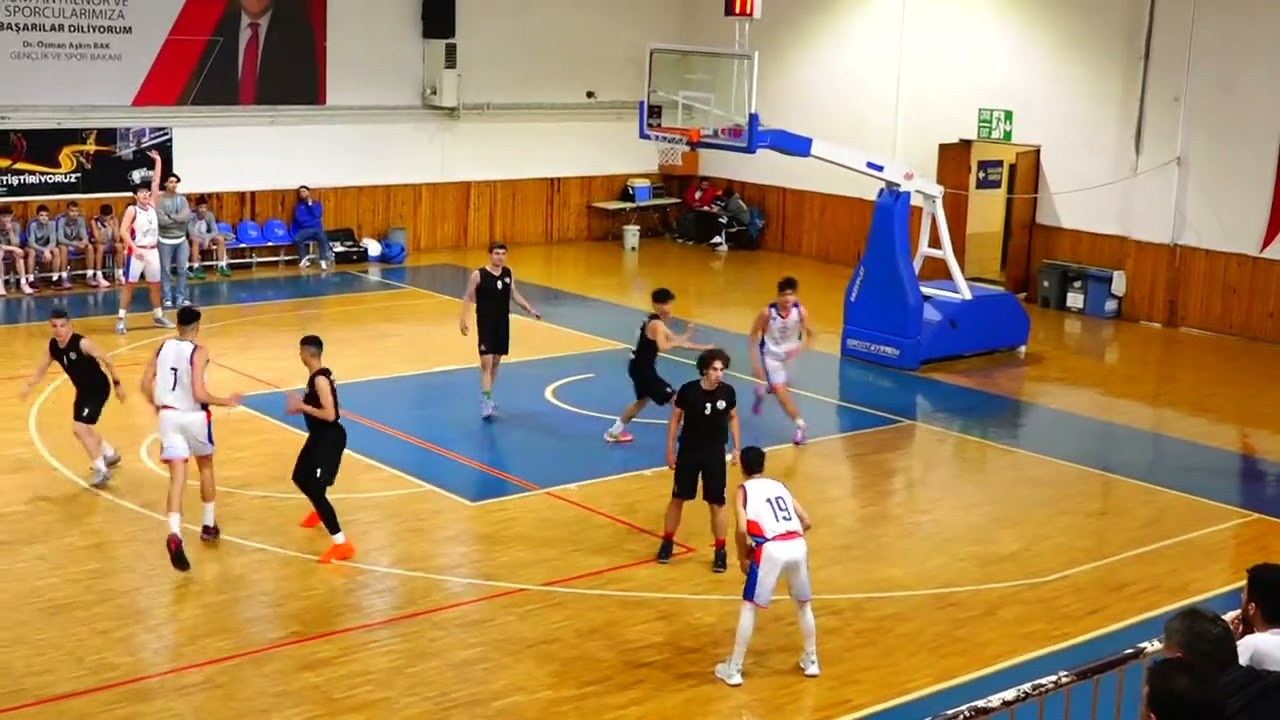ANADOLU EFES - İSTANBUL EFENDİLERİ U16B YF 13.05.24 1.PERİYOT