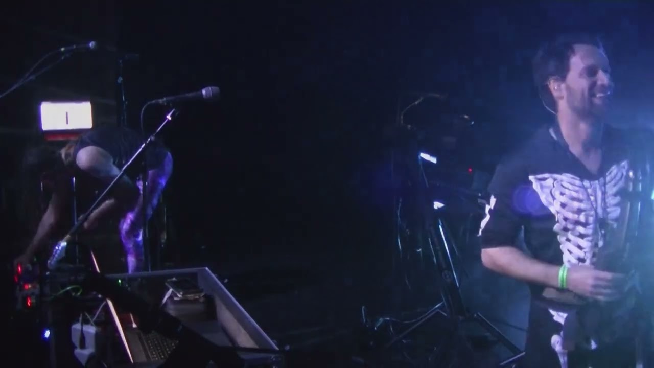 Gamma Rave - live @ Wintercircus (Ghent)