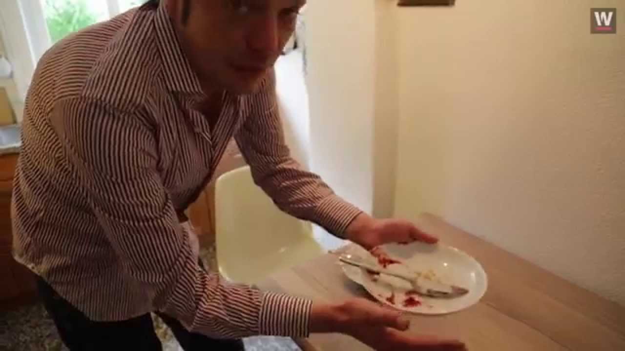 Kinder, so r&auml;umt man die Teller vom Tisch