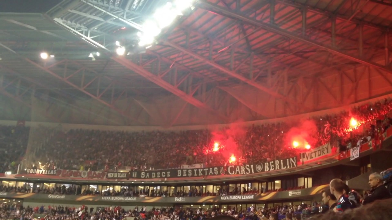 OL / Besiktas (Europa League 16-17) - Supporters turcs
