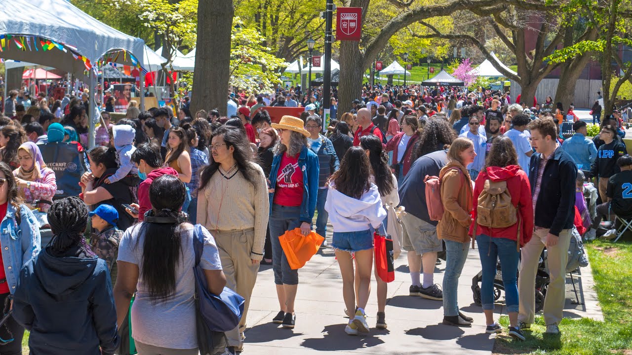 Rutgers Day Returns with Huge Crowds