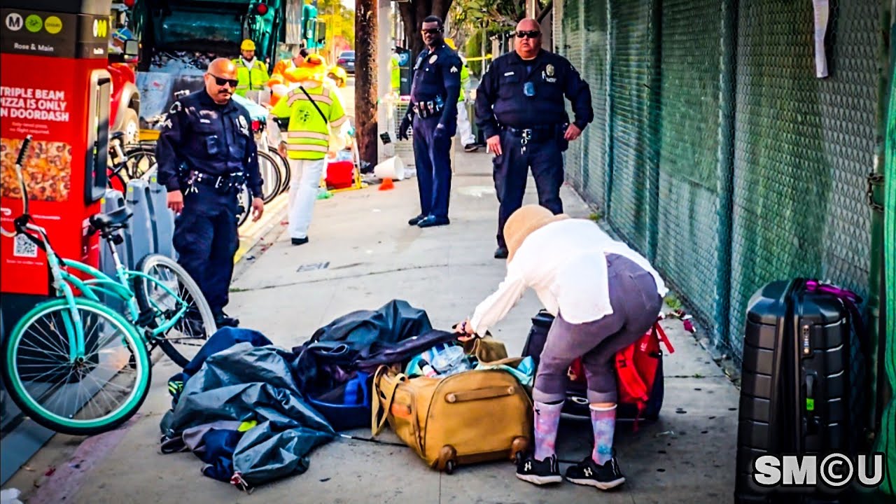 𝗛𝗢𝗠𝗘𝗟𝗘𝗦𝗦 𝗦𝗪𝗘𝗘𝗣: Police Oversee Camp Cleanup on Rose Avenue
