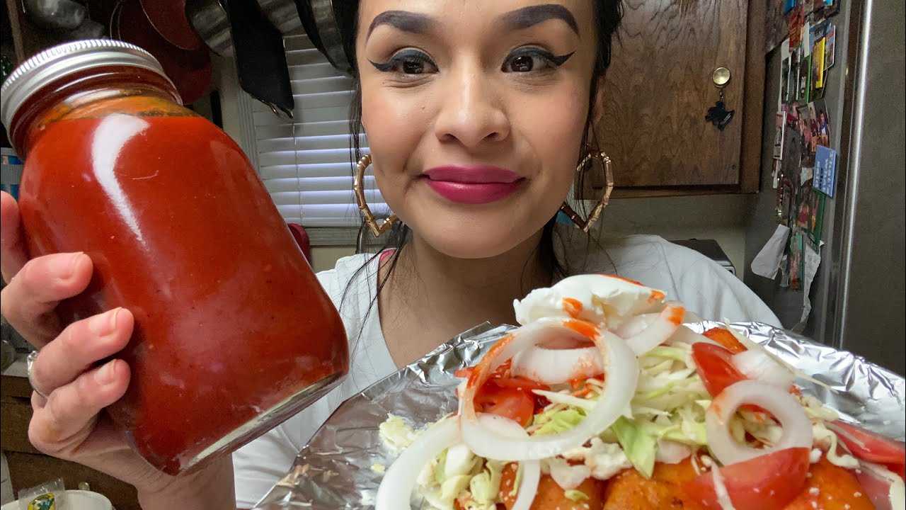 Как приготовить соус «Бомба энчилада»