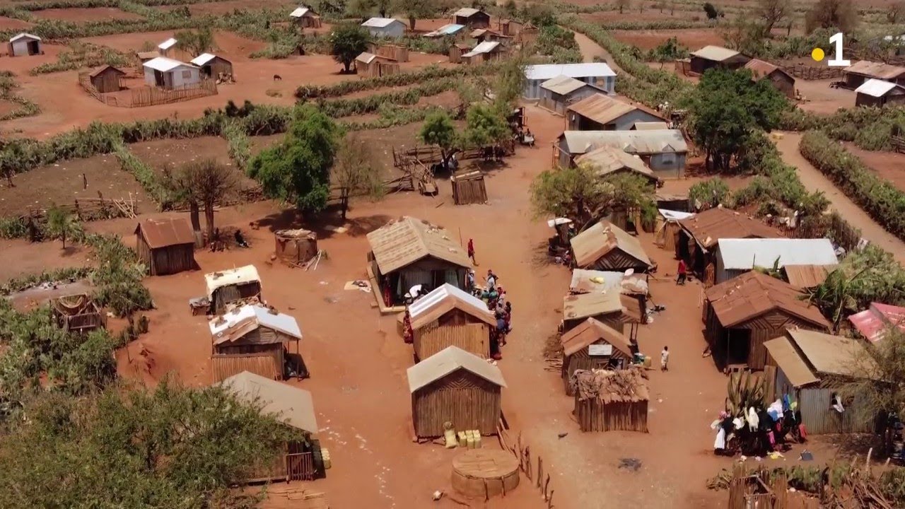 Archipels: KÉRÉ, un photographe dans le sud de Madagascar