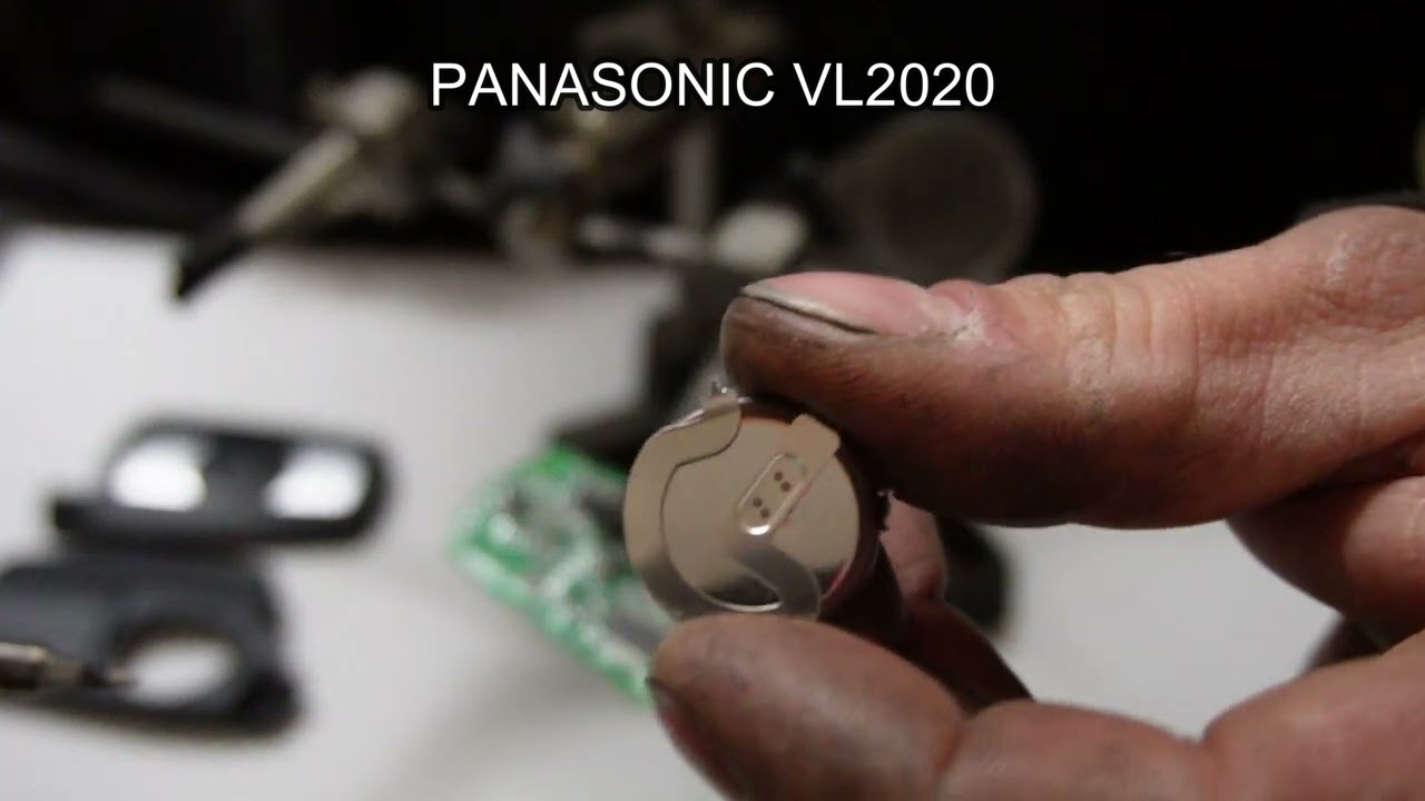 SOSTITUZIONE BATTERIA INTEGRATA NEL TELECOMANDO BMW (UTILIZZANDO SALDATORE TS100)