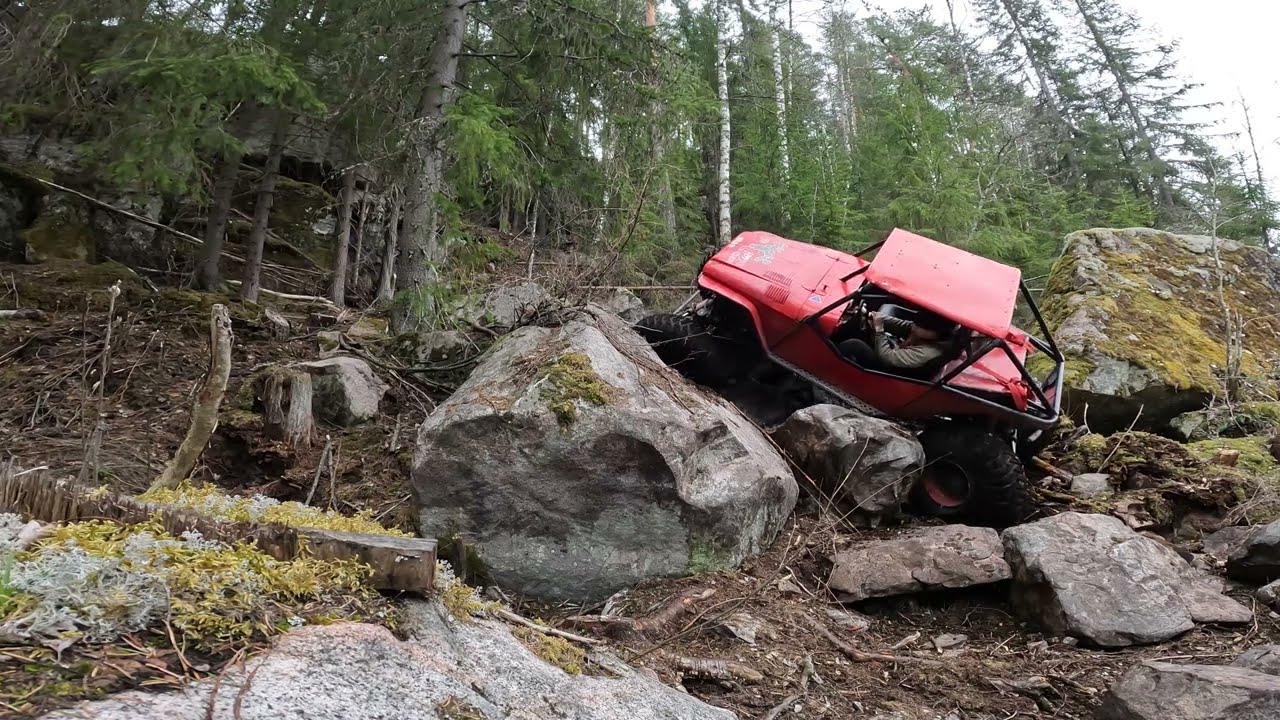 Rock Crawling spring 2025 FJ40 buggy