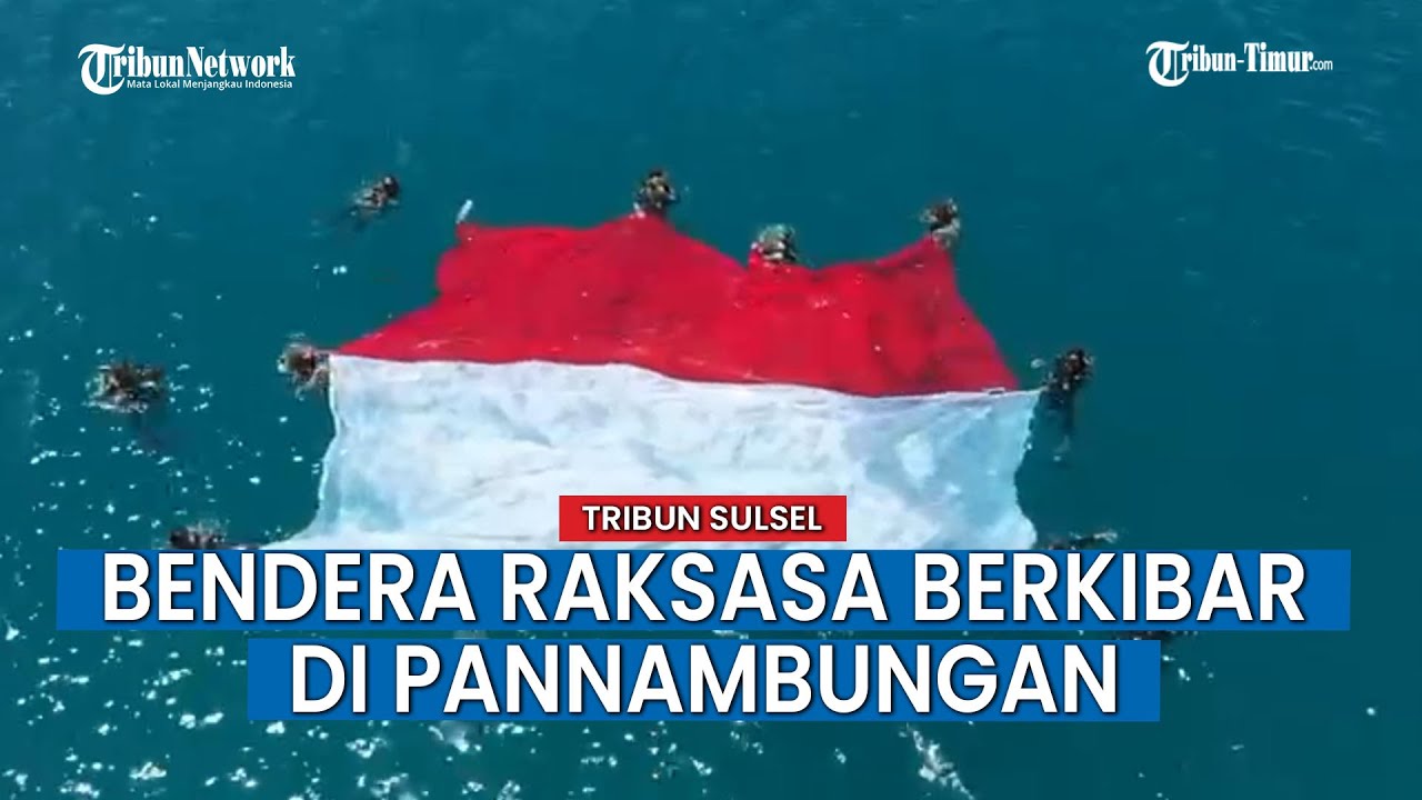 Bendera Raksasa Sukses Dikibarkan 15 Penyelam POSSI Maros di Pulau Pannambungan Pangkep