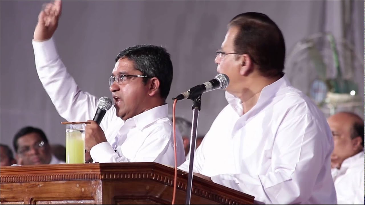 Pr. Dr. T Valson Abraham speaking at the 91st IPC General Convention, Kumbanad.