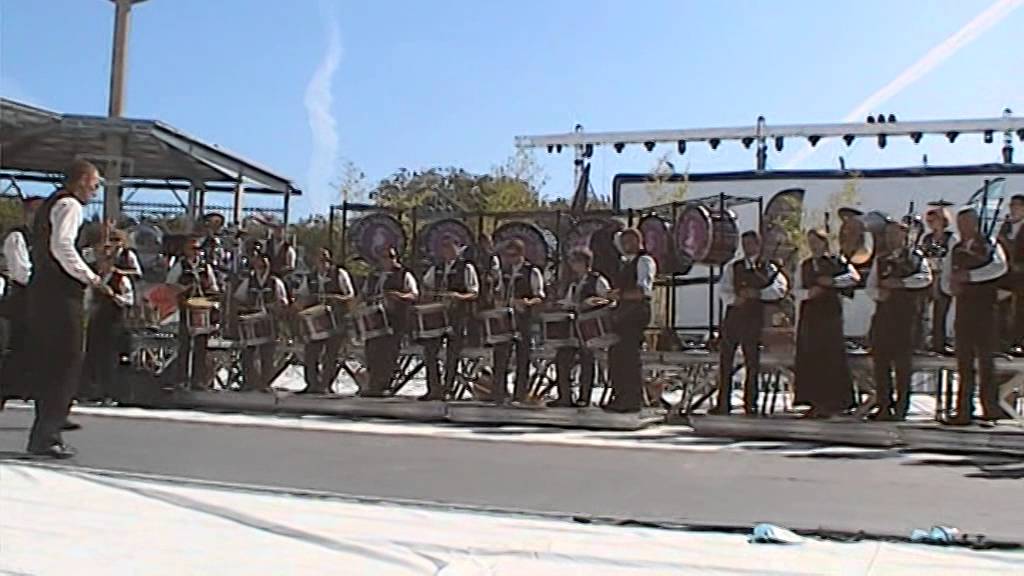 2014 Bagad Roñsed-Mor Lokoal Mendon Concours Lorient